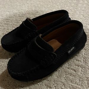 Atlanta moccasin toddler loaders (size 24, 7.5 US)